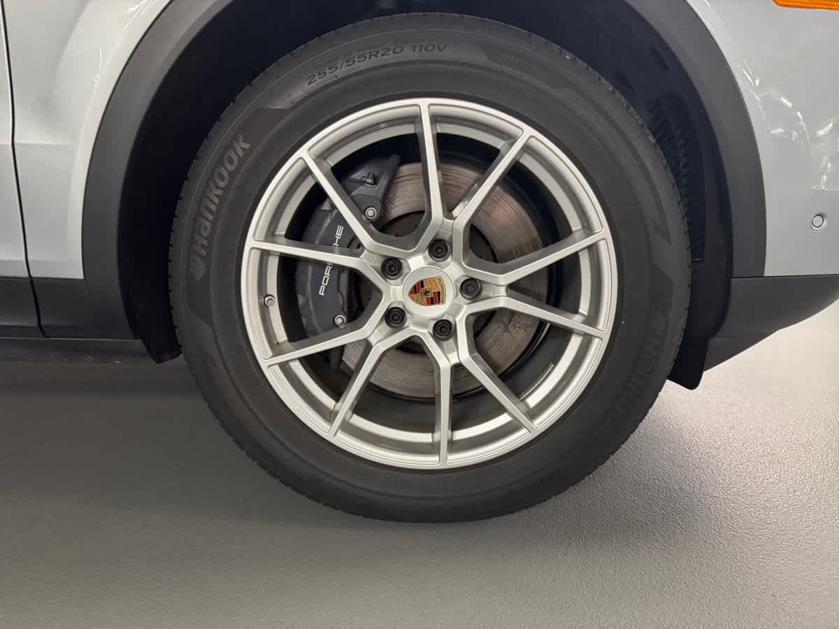 used 2025 Porsche Cayenne car, priced at $79,998