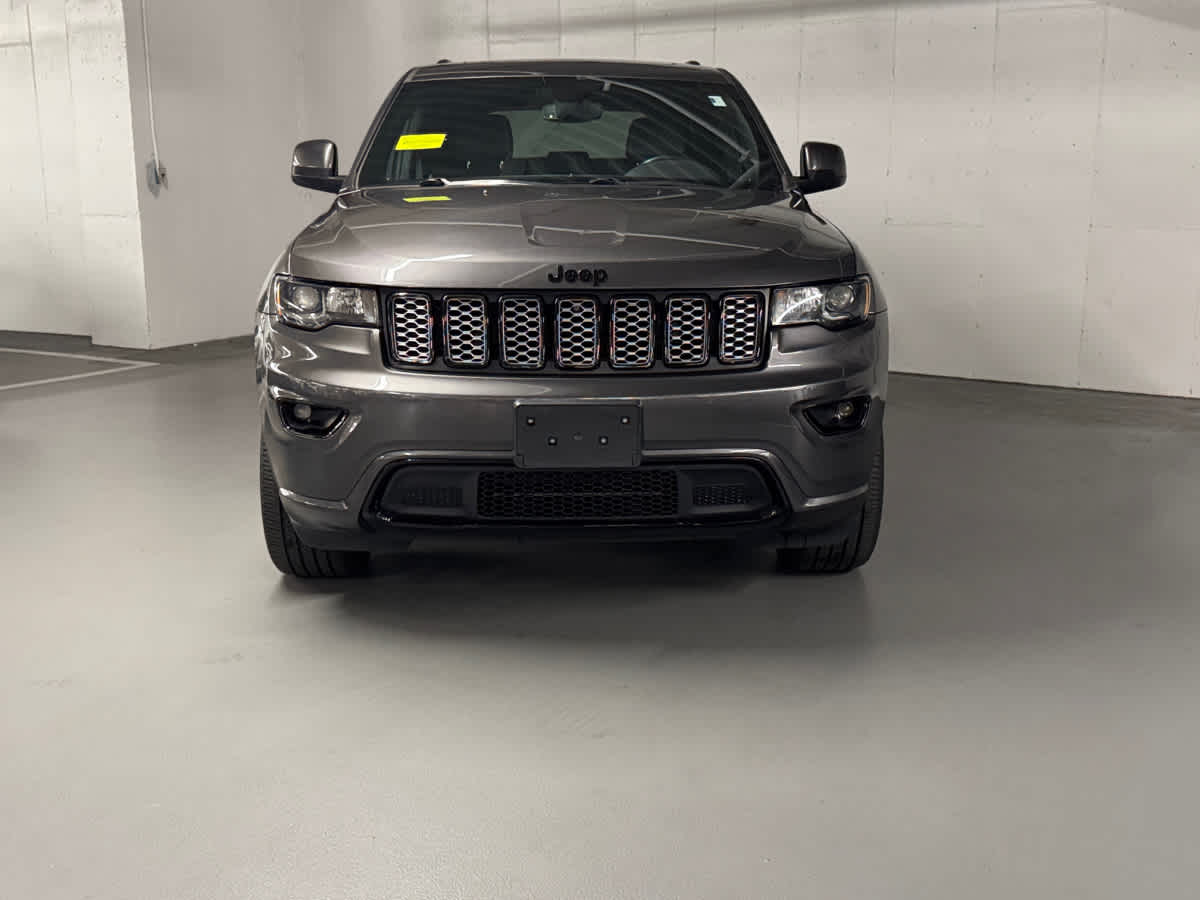 used 2020 Jeep Grand Cherokee car, priced at $26,498