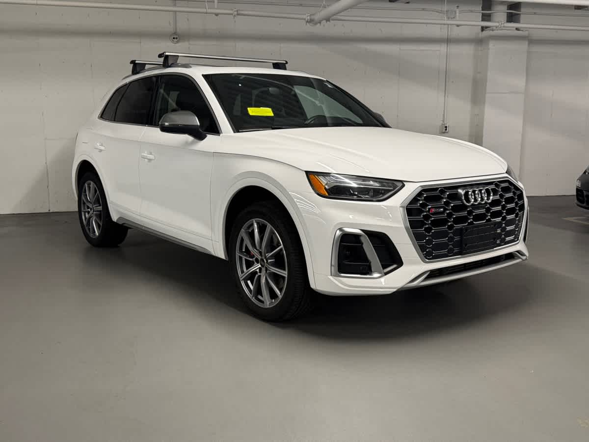 used 2022 Audi SQ5 car, priced at $41,998