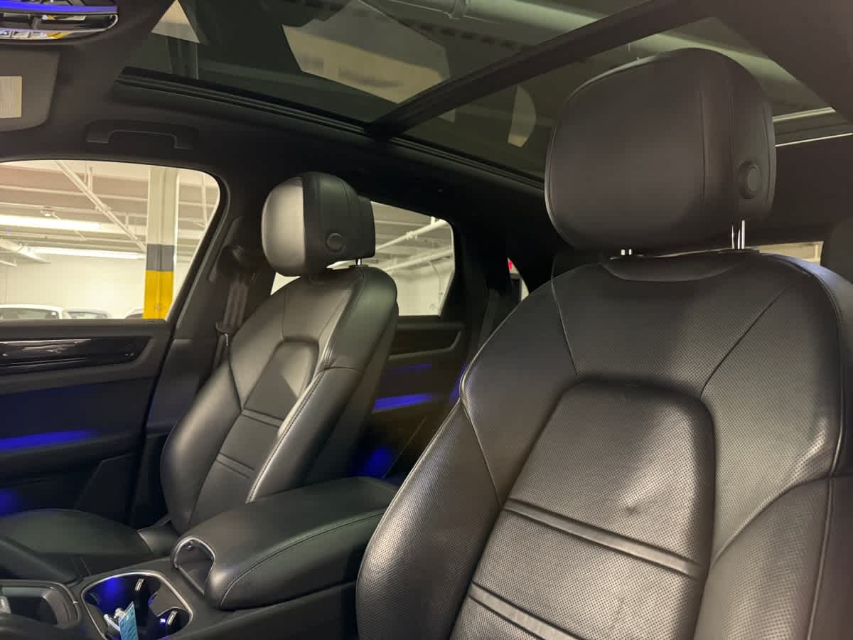 used 2019 Porsche Cayenne car, priced at $37,998