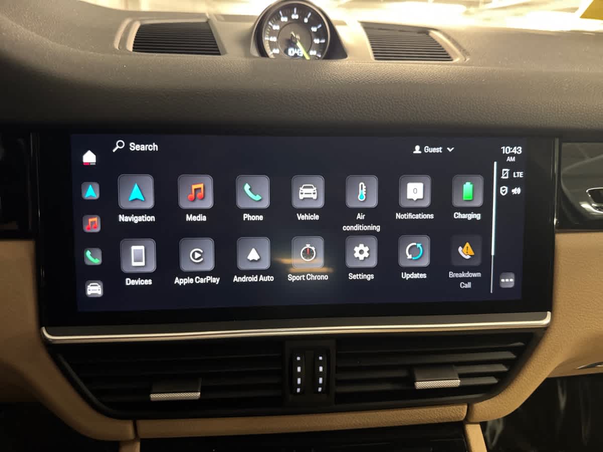 used 2022 Porsche Cayenne car, priced at $69,998
