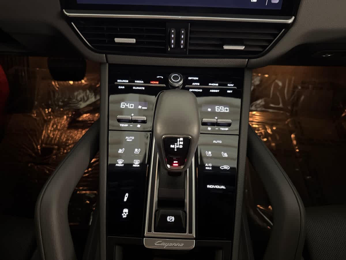 used 2023 Porsche Cayenne car, priced at $76,998