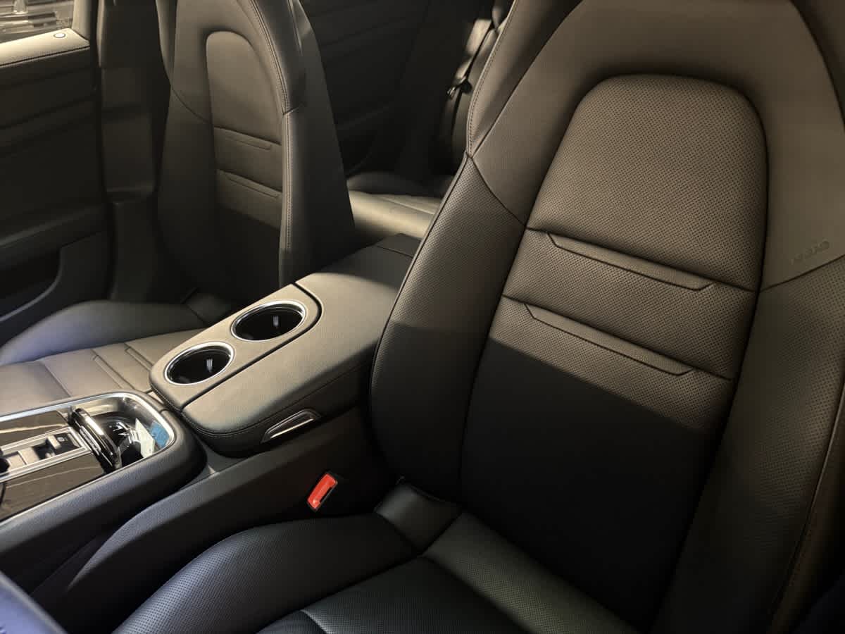 used 2022 Porsche Panamera car, priced at $92,998