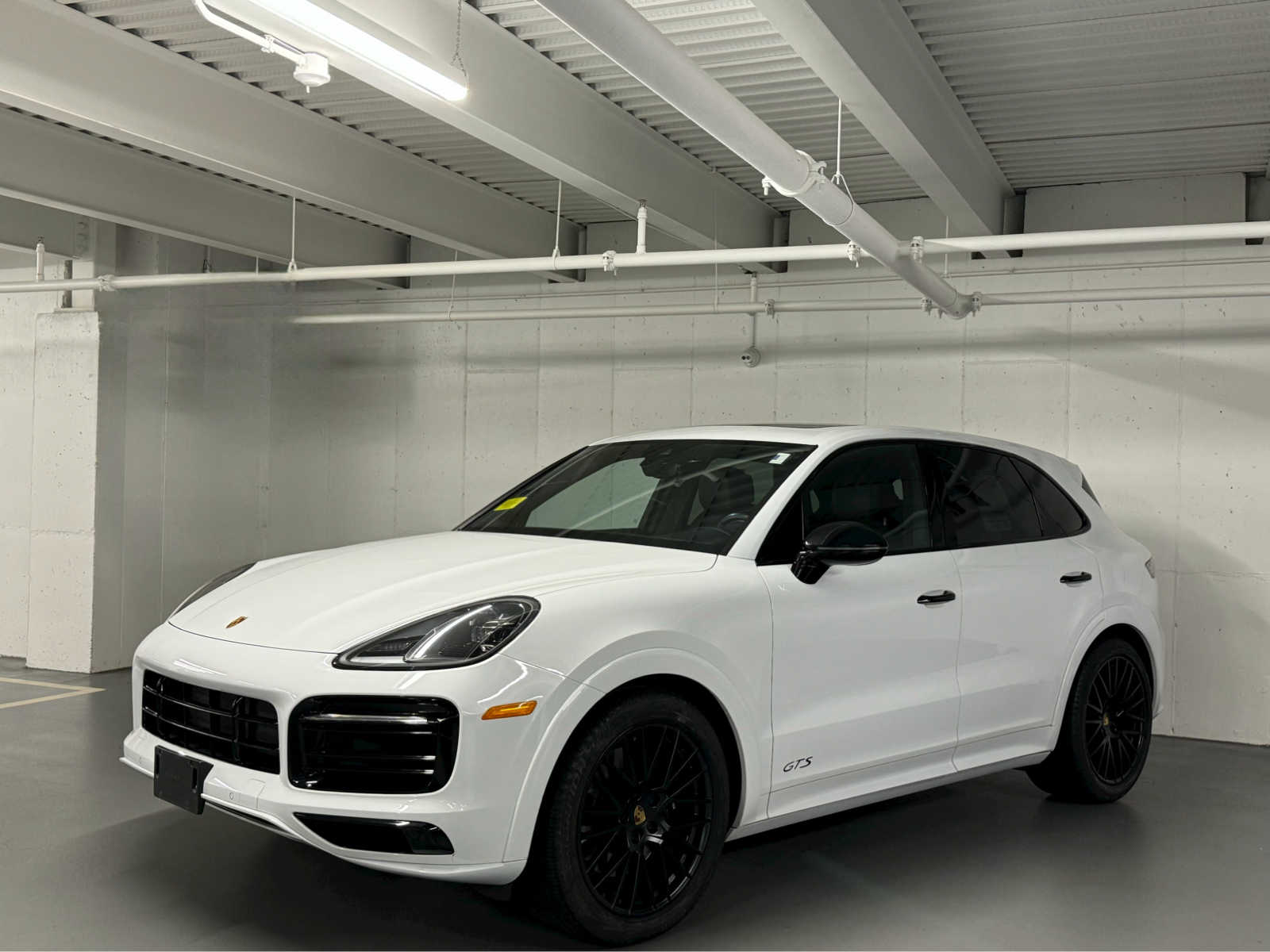 used 2022 Porsche Cayenne car, priced at $94,998