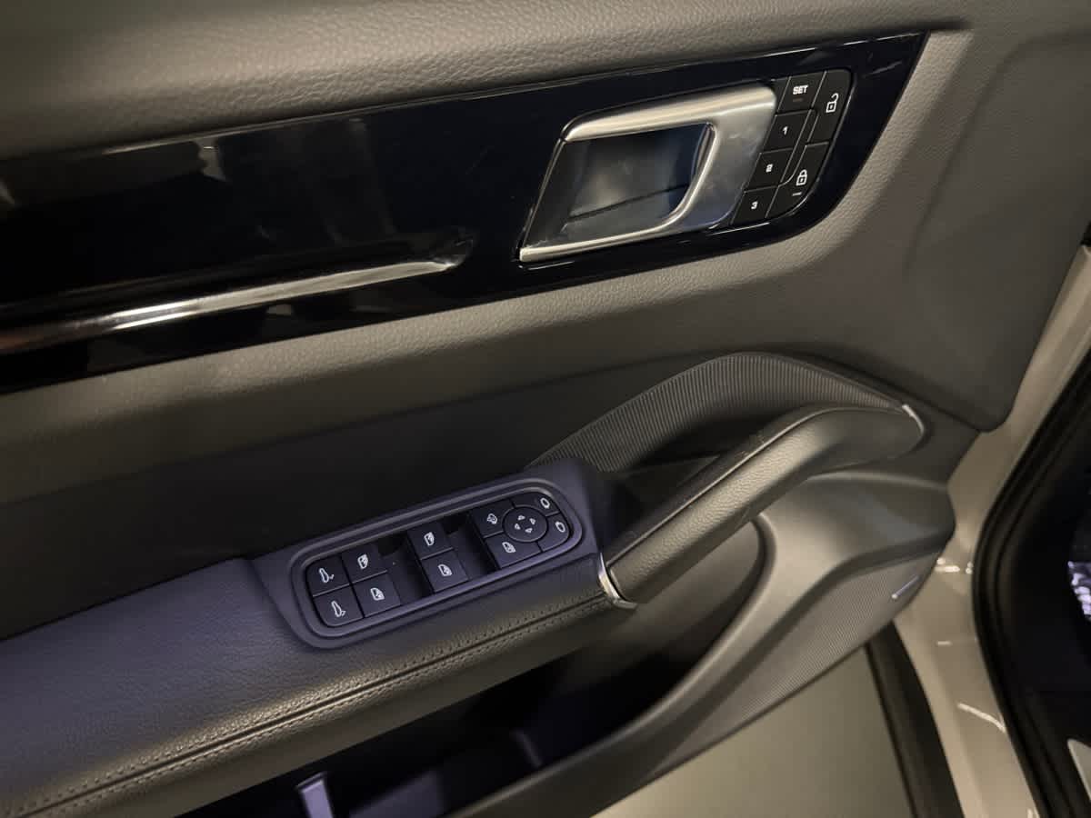 used 2023 Porsche Cayenne car, priced at $66,998