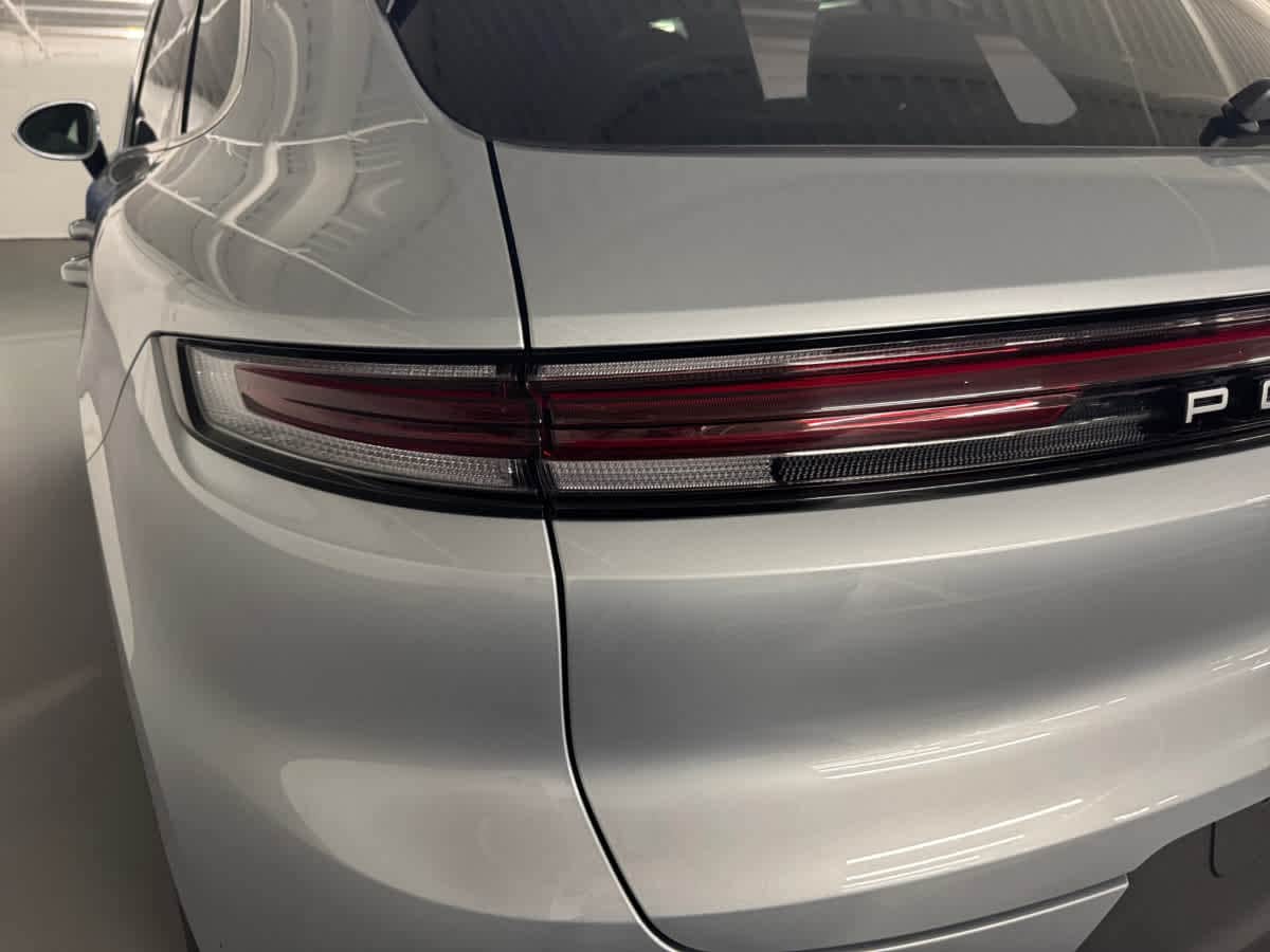 used 2025 Porsche Cayenne car, priced at $79,998