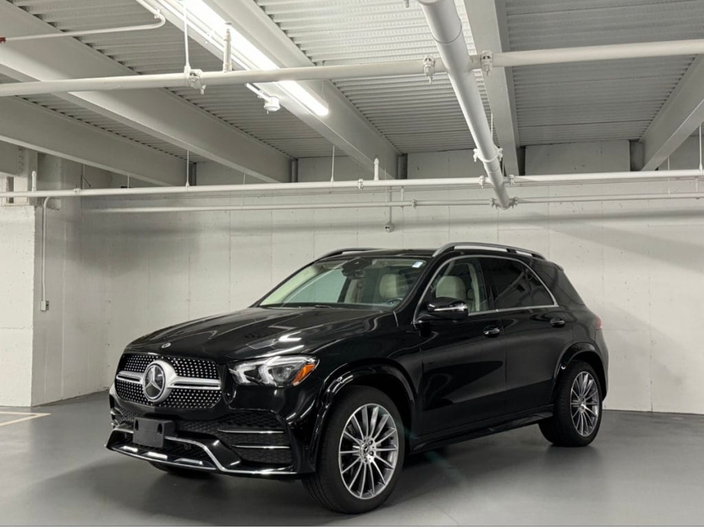 used 2021 Mercedes-Benz GLE car, priced at $42,998
