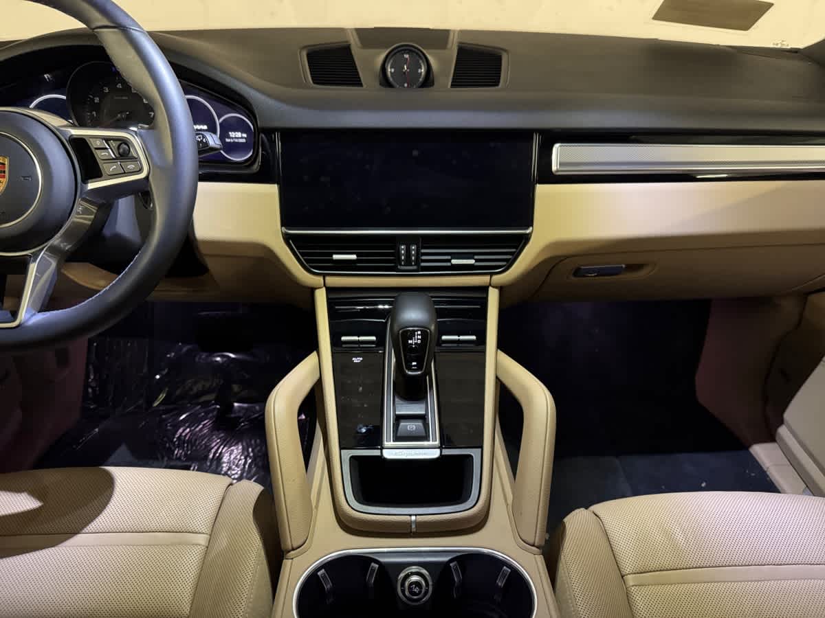 used 2023 Porsche Cayenne Platinum Edition car, priced at $66,998