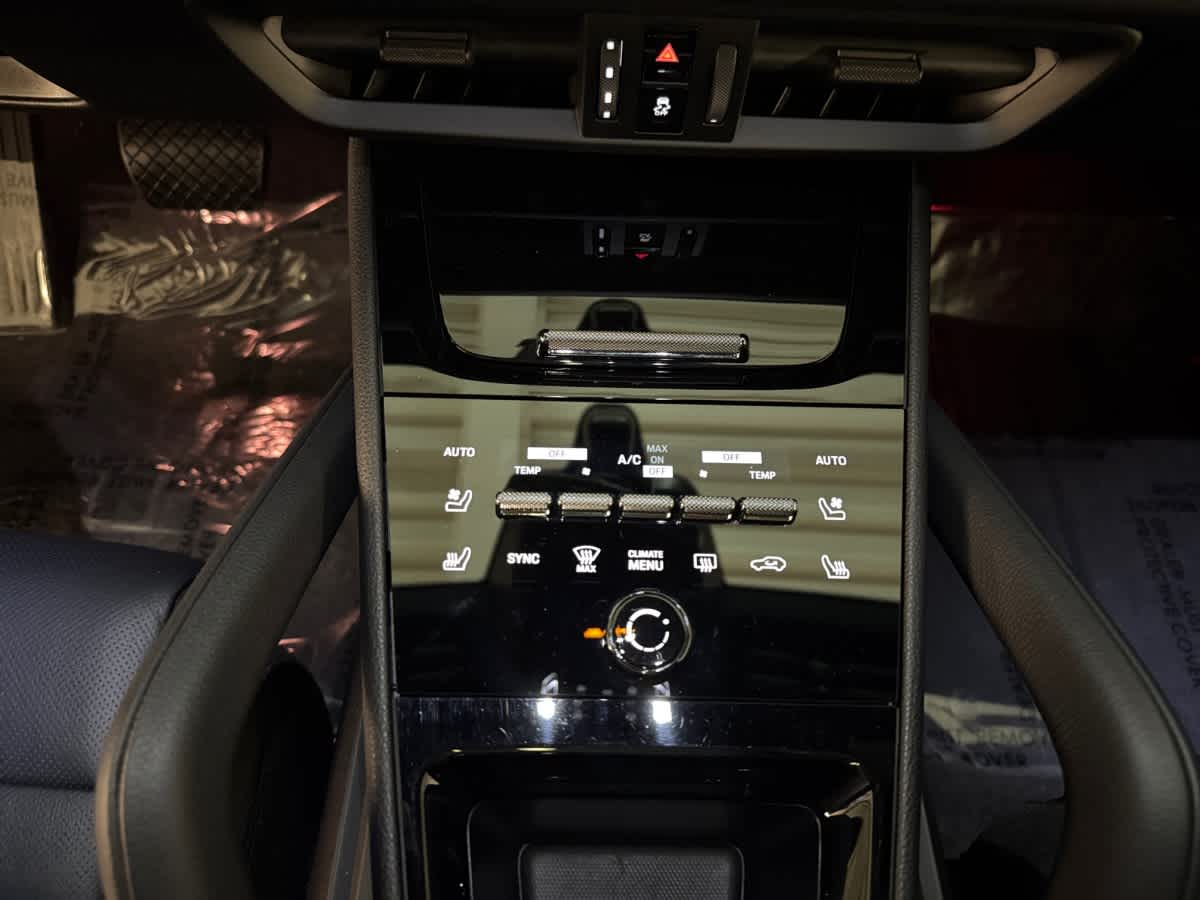 used 2025 Porsche Cayenne car, priced at $89,998