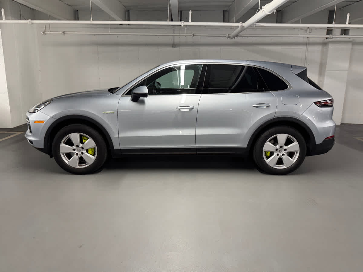 used 2022 Porsche Cayenne car, priced at $69,998
