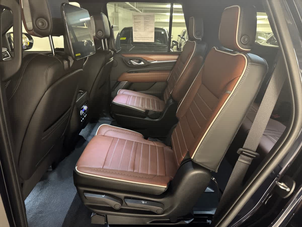 used 2024 GMC Yukon car, priced at $89,998
