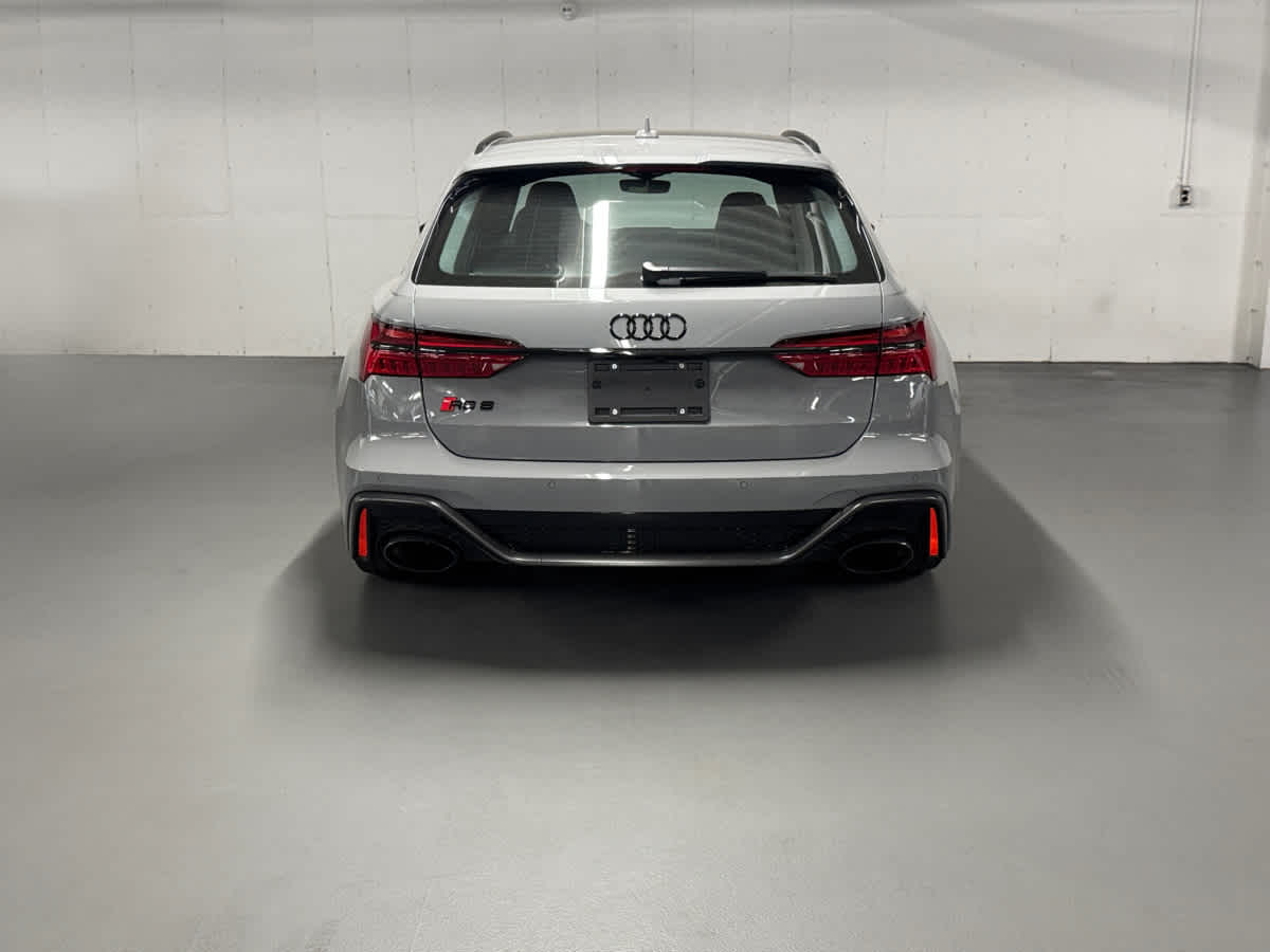 used 2025 Audi RS 6 Avant car, priced at $137,998