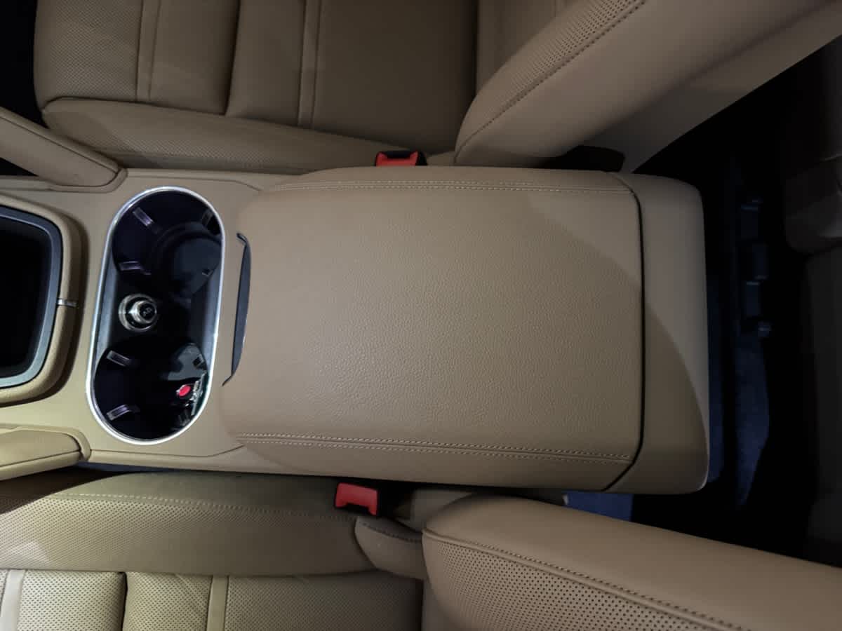used 2023 Porsche Cayenne Platinum Edition car, priced at $66,998