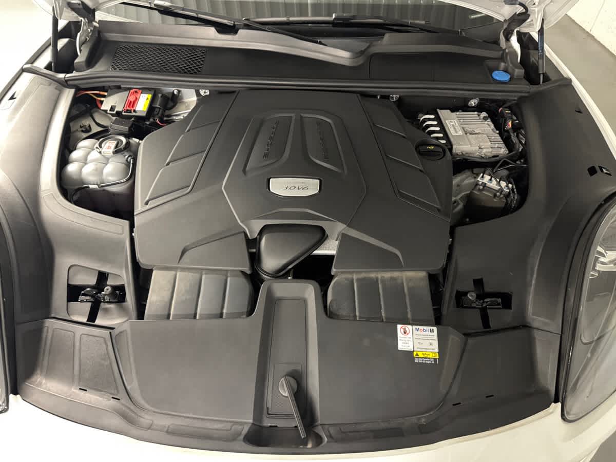 used 2021 Porsche Cayenne car, priced at $54,998