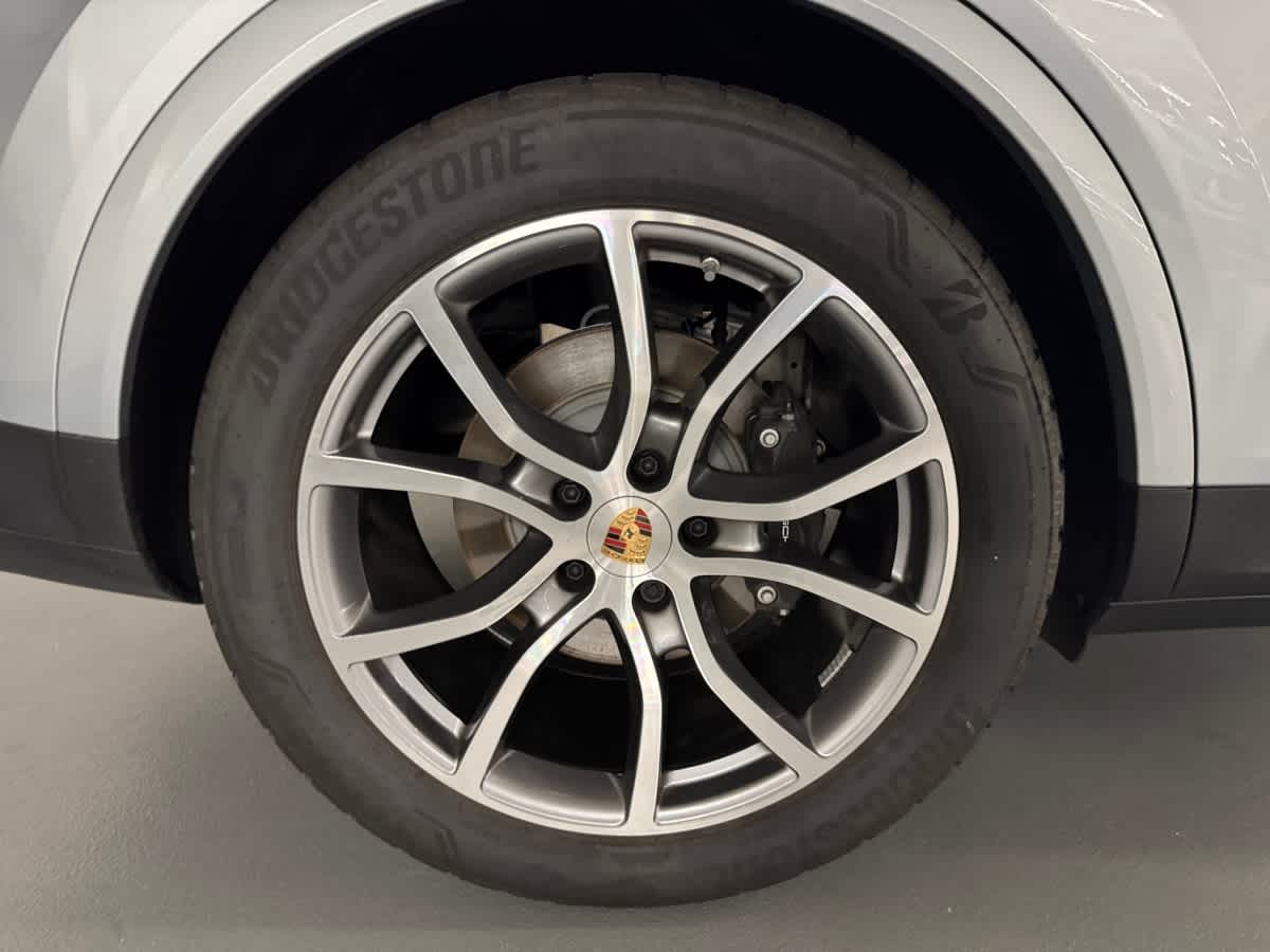 used 2025 Porsche Cayenne car, priced at $89,998