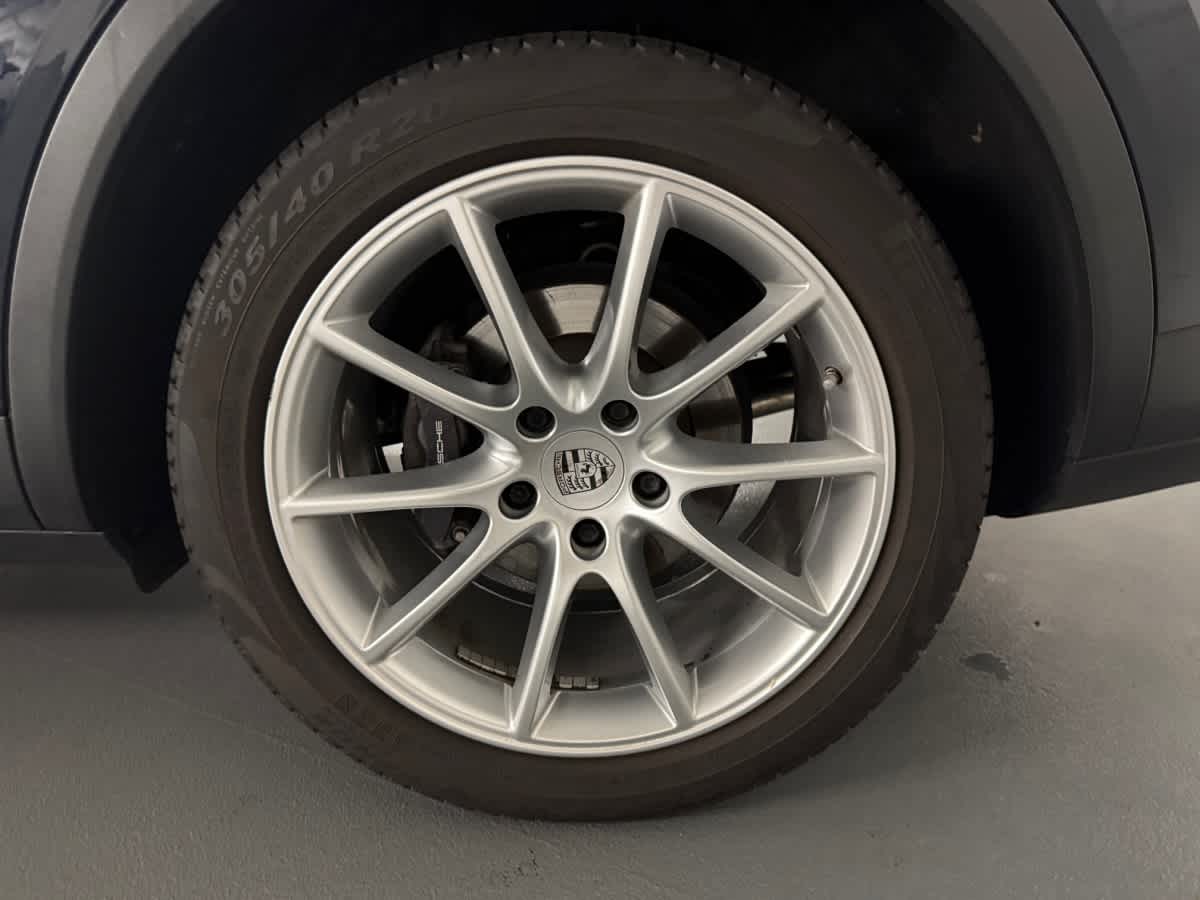 used 2021 Porsche Cayenne car, priced at $52,998