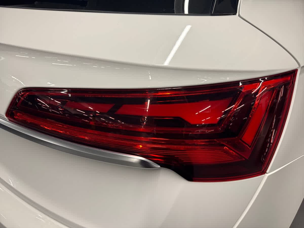 used 2022 Audi SQ5 car, priced at $41,998
