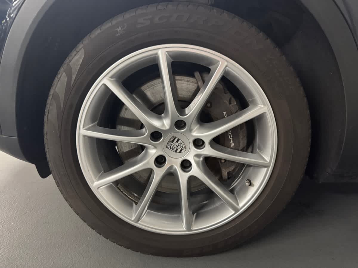 used 2021 Porsche Cayenne car, priced at $52,998
