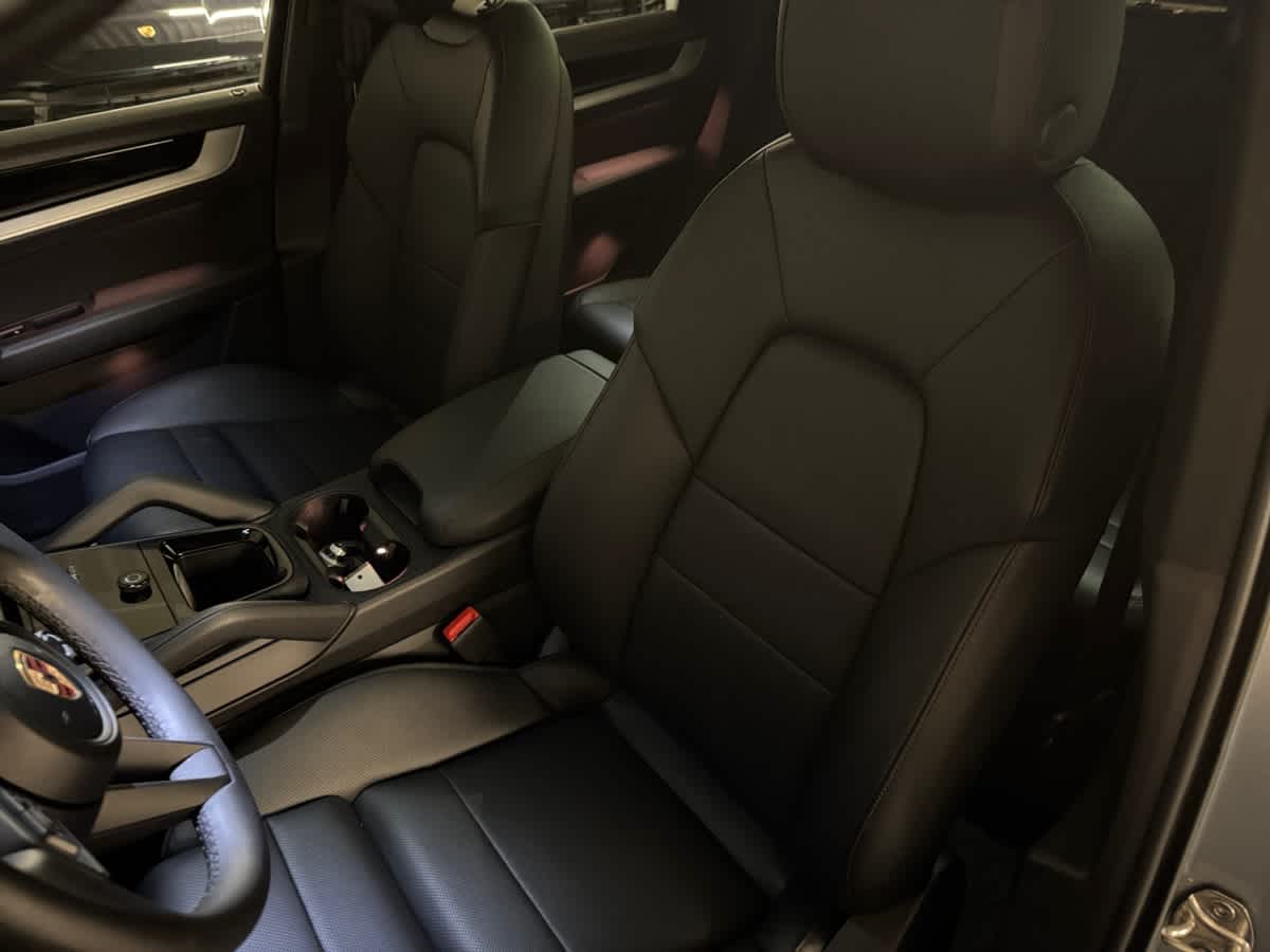 used 2025 Porsche Cayenne car, priced at $89,998