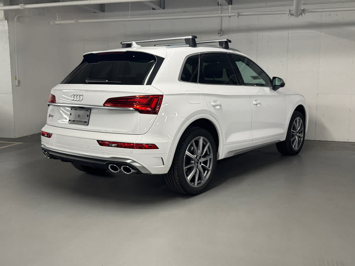 used 2022 Audi SQ5 car, priced at $41,998