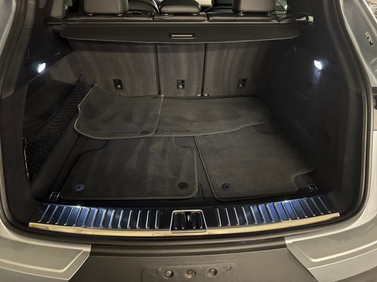 used 2025 Porsche Cayenne car, priced at $84,998