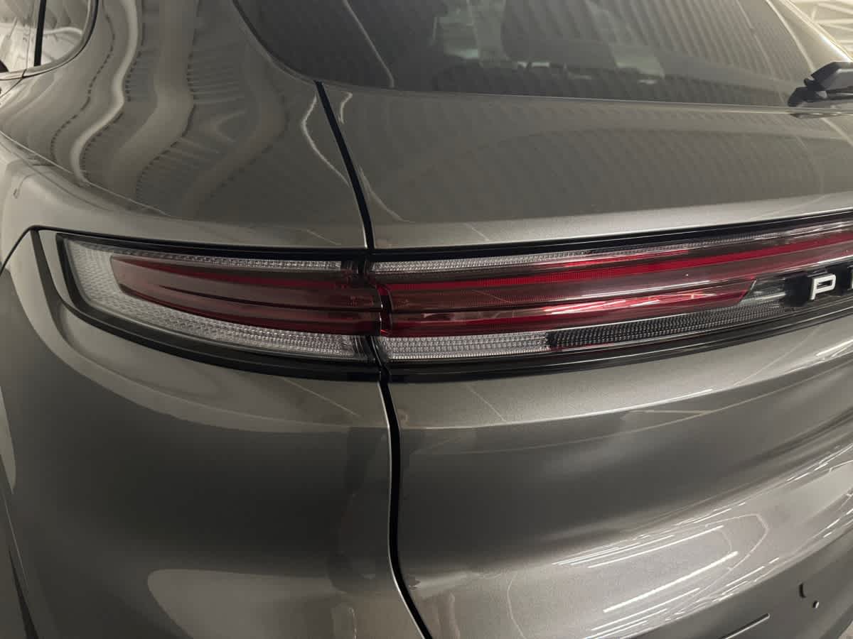 used 2024 Porsche Cayenne car, priced at $84,998