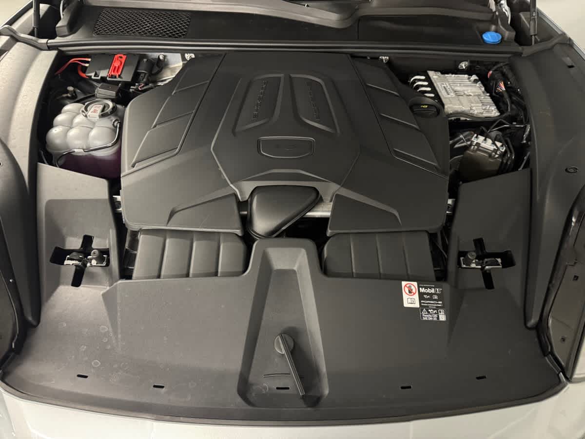 used 2025 Porsche Cayenne car, priced at $84,998