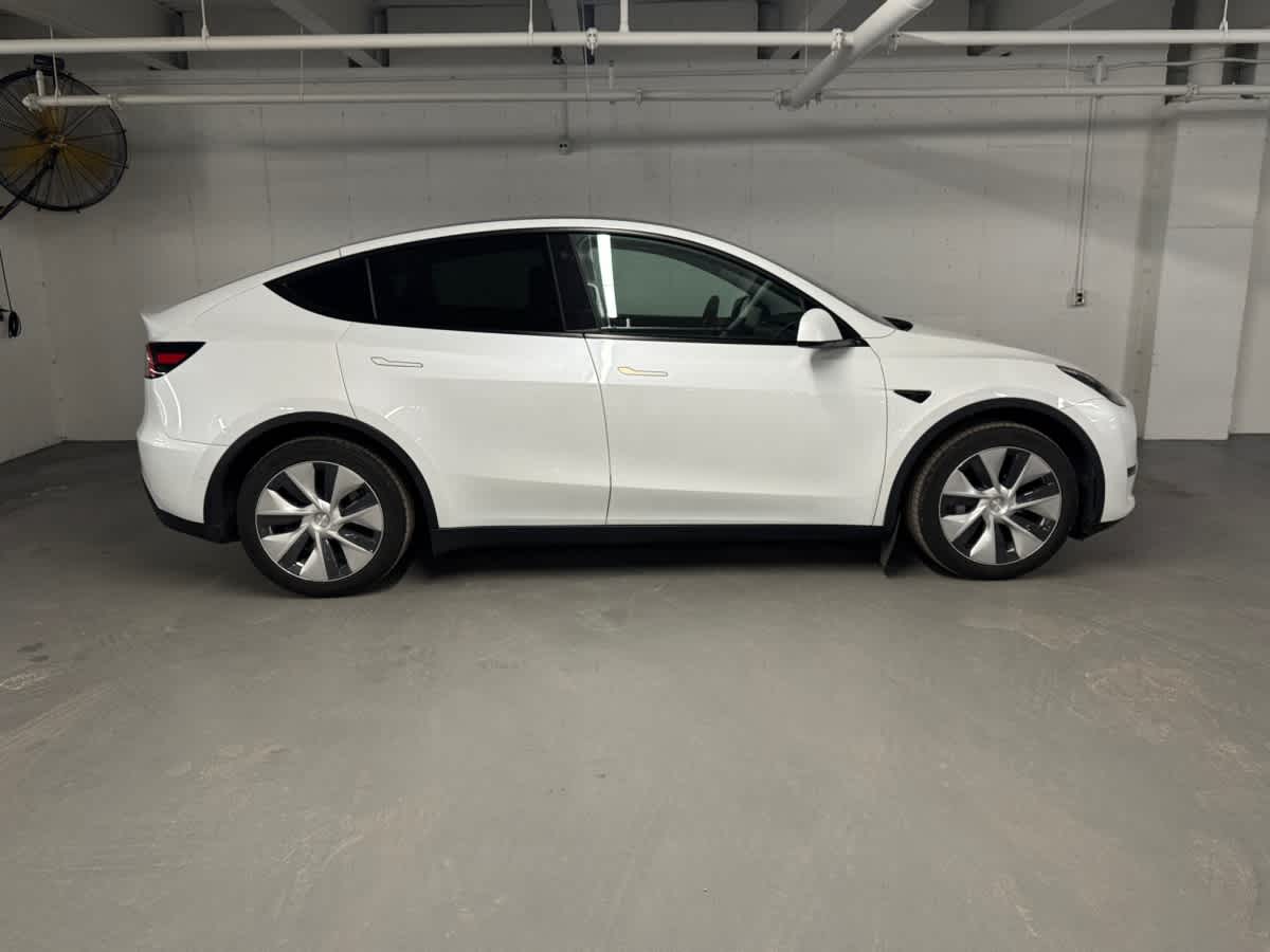 used 2021 Tesla Model Y car, priced at $26,998