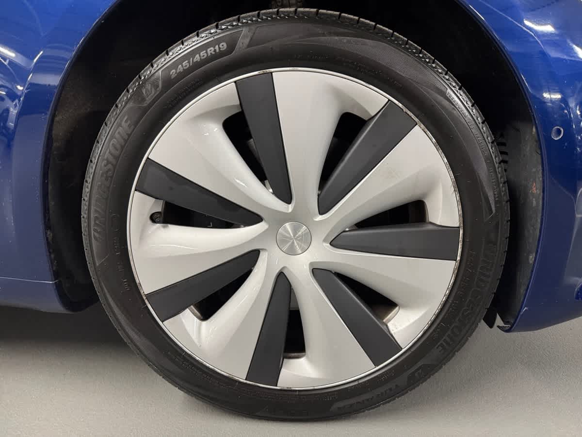 used 2021 Tesla Model S car, priced at $32,998