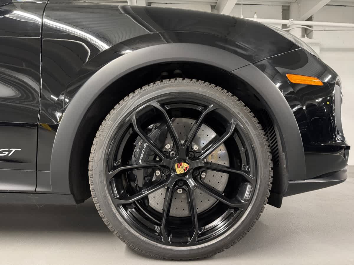 used 2023 Porsche Cayenne car, priced at $154,998