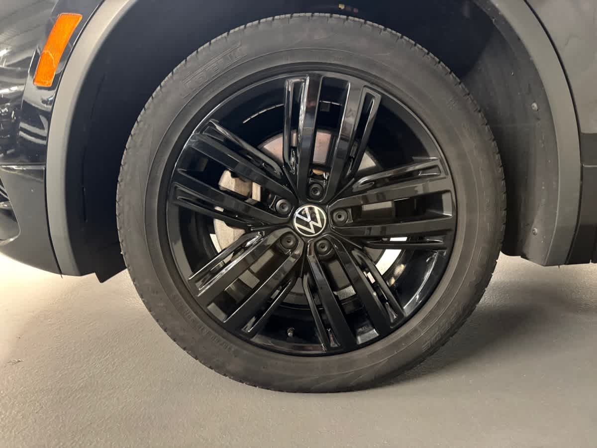 used 2022 Volkswagen Tiguan car, priced at $24,998