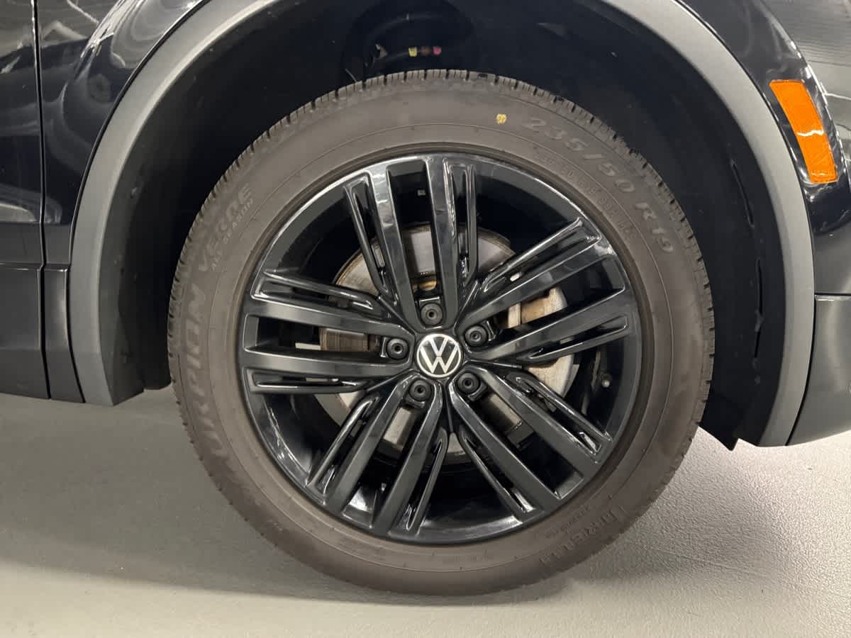 used 2022 Volkswagen Tiguan car, priced at $24,998