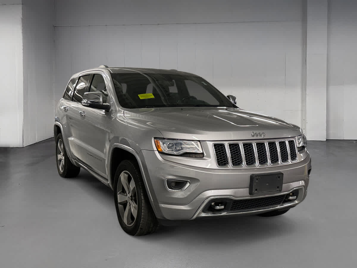 used 2014 Jeep Grand Cherokee car, priced at $17,998