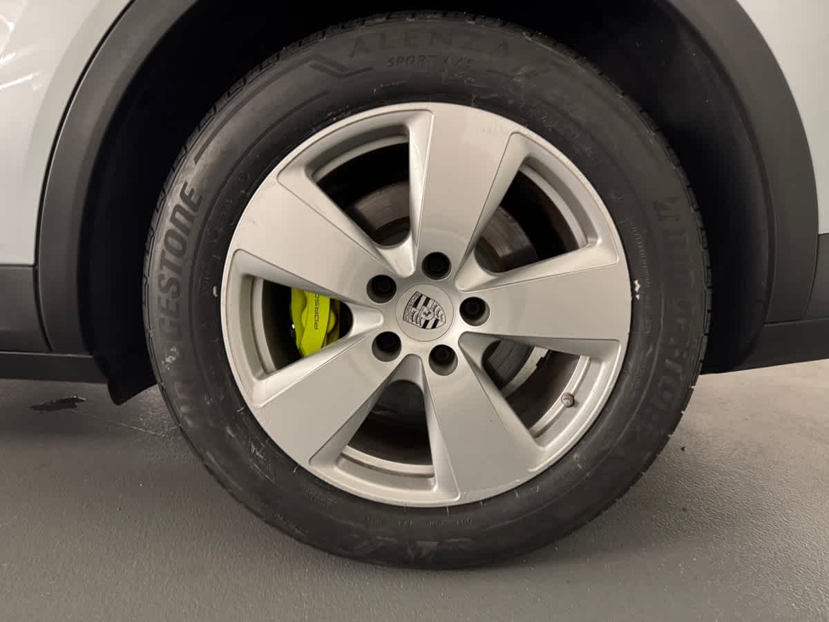 used 2022 Porsche Cayenne car, priced at $69,998