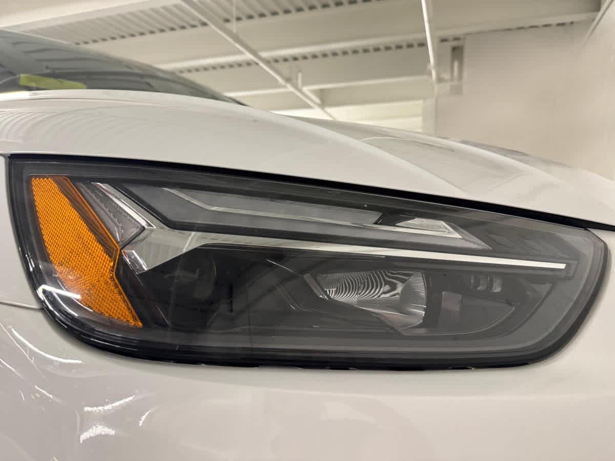used 2022 Audi SQ5 car, priced at $41,998