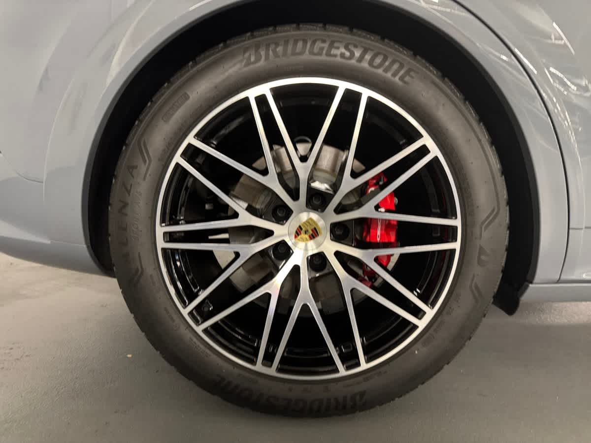 used 2024 Porsche Cayenne car, priced at $112,998