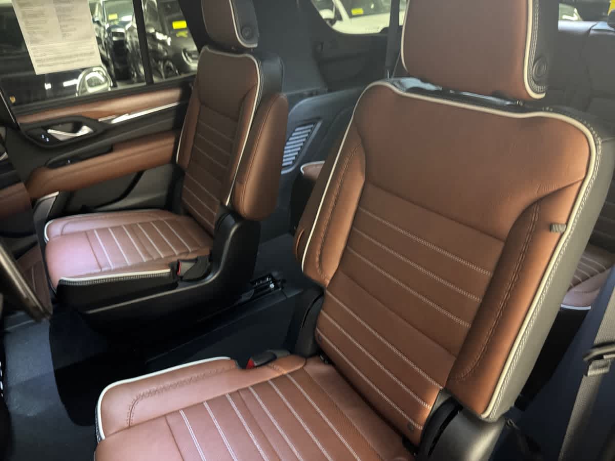 used 2024 GMC Yukon car, priced at $89,998