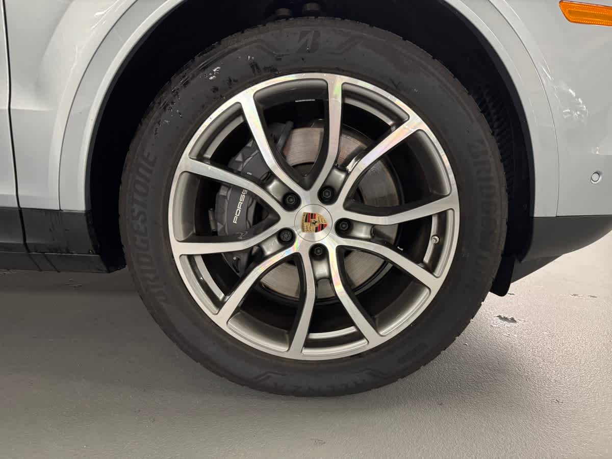 used 2025 Porsche Cayenne car, priced at $94,998