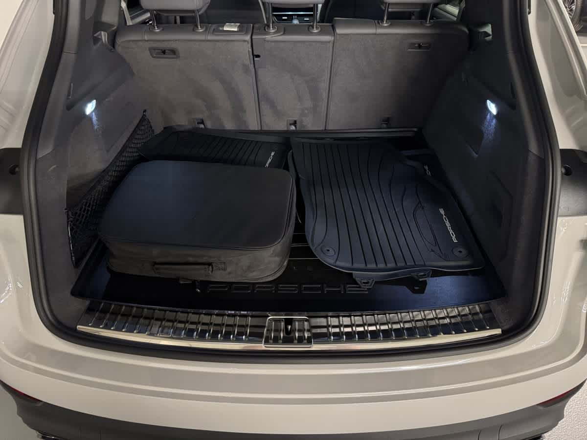 used 2023 Porsche Cayenne car, priced at $79,998