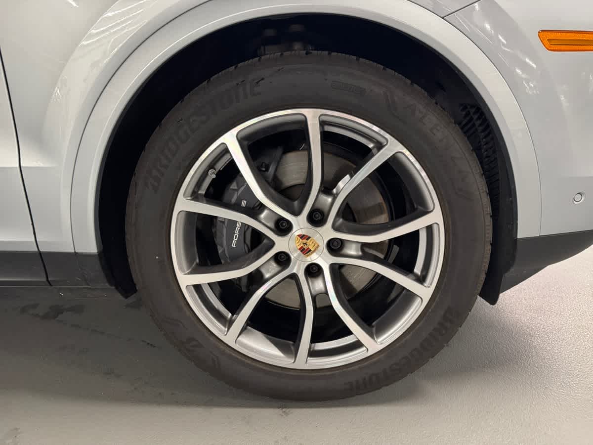 used 2025 Porsche Cayenne car, priced at $89,998