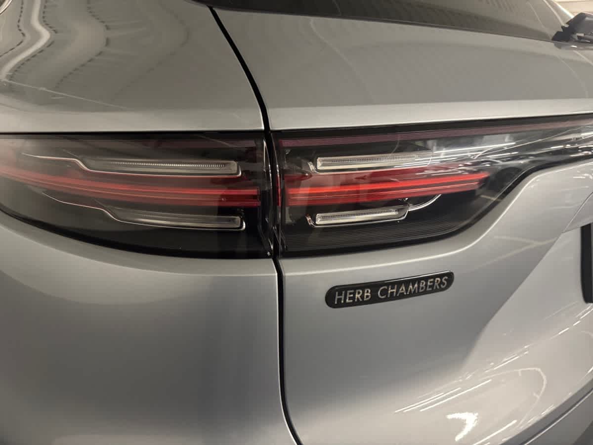 used 2020 Porsche Cayenne car, priced at $52,998