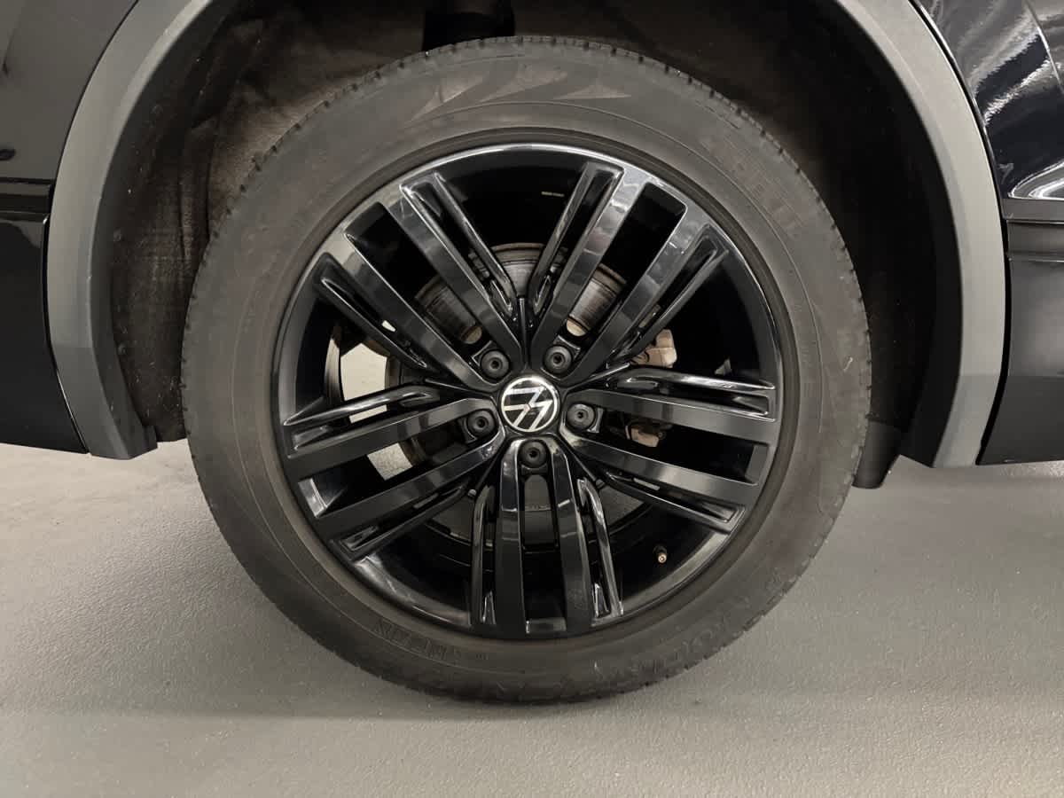 used 2022 Volkswagen Tiguan car, priced at $24,998