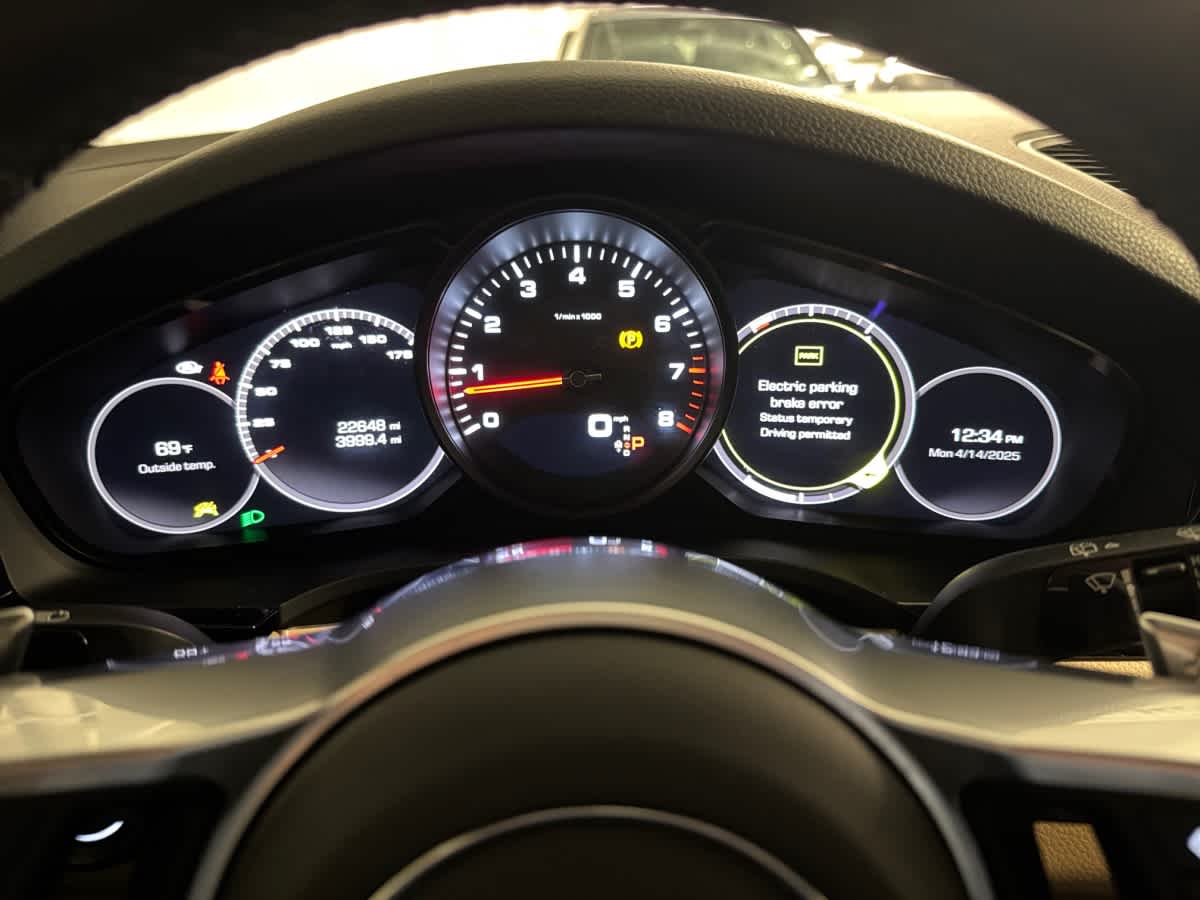 used 2021 Porsche Cayenne car, priced at $54,998