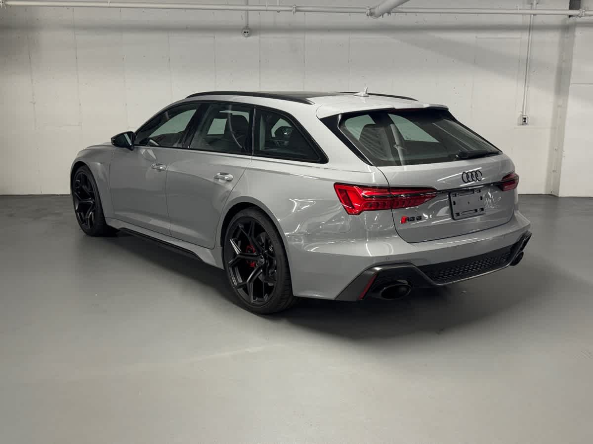 used 2025 Audi RS 6 Avant car, priced at $137,998
