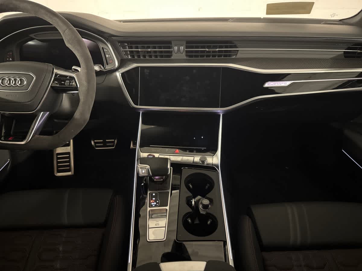 used 2025 Audi RS 6 Avant car, priced at $137,998
