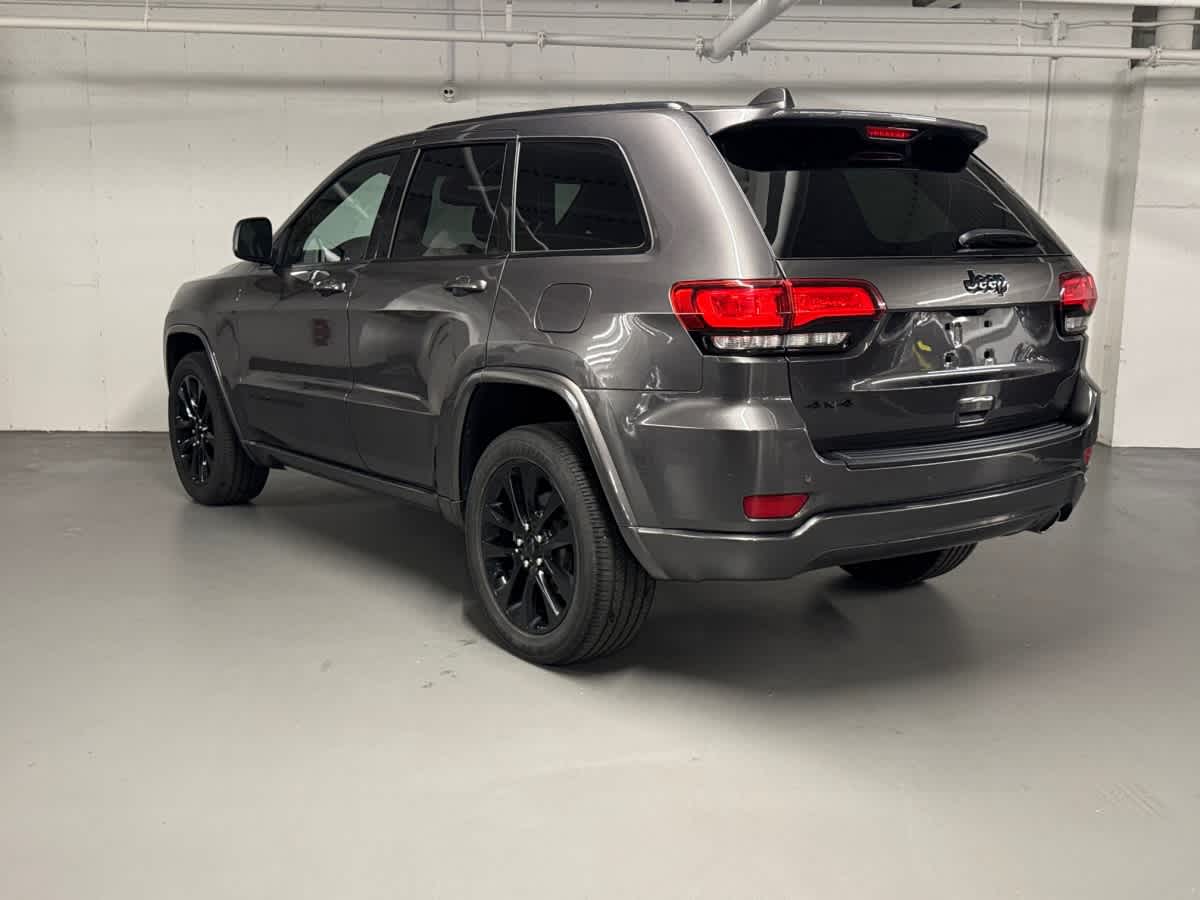 used 2020 Jeep Grand Cherokee car, priced at $26,498