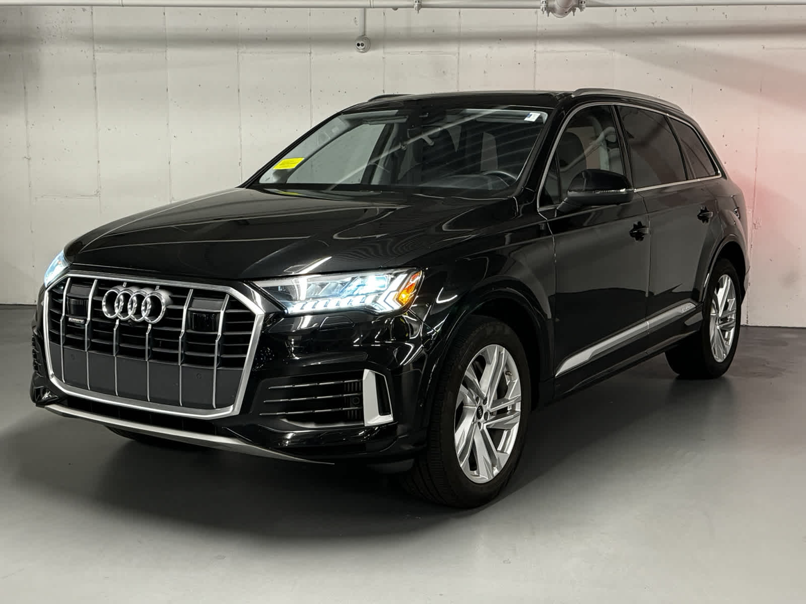 used 2023 Audi Q7 car, priced at $51,998