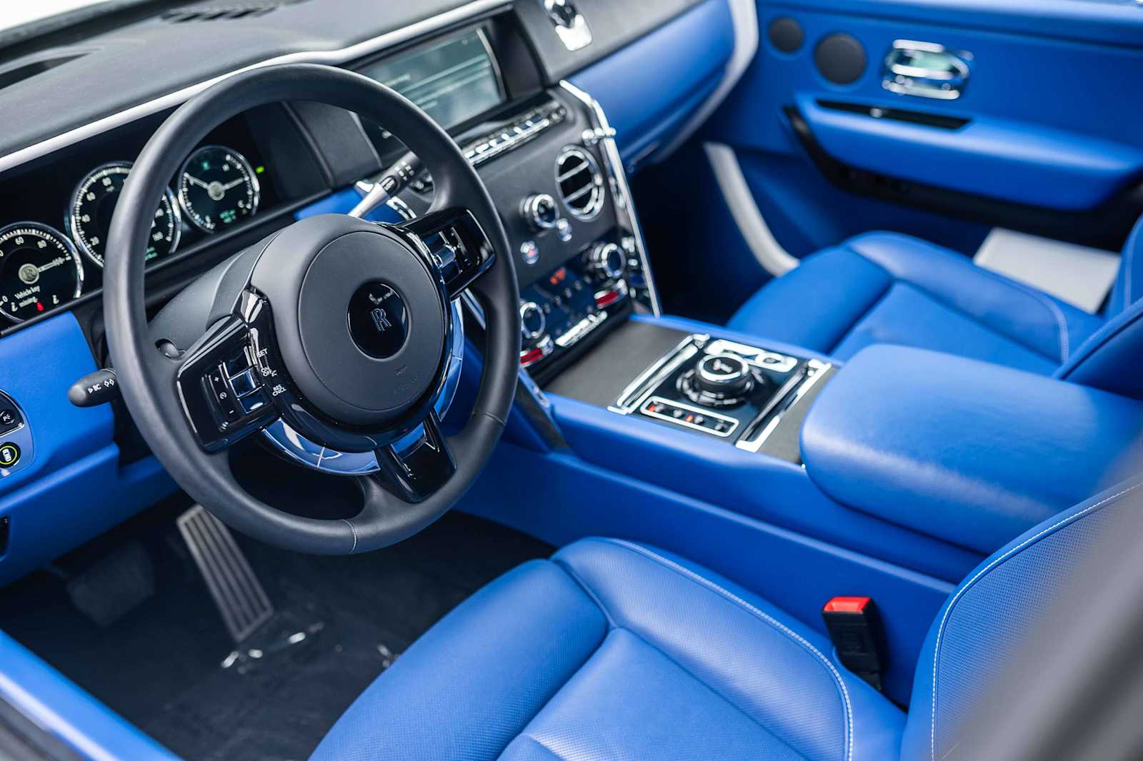 used 2023 Rolls-Royce Cullinan car, priced at $299,998