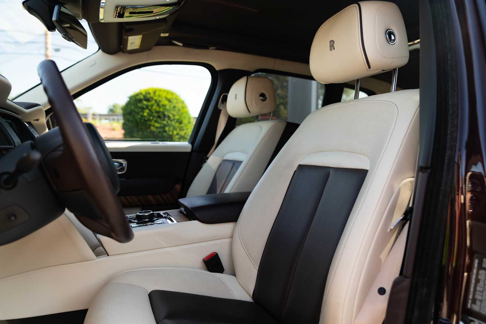 used 2019 Rolls-Royce Cullinan car, priced at $239,998