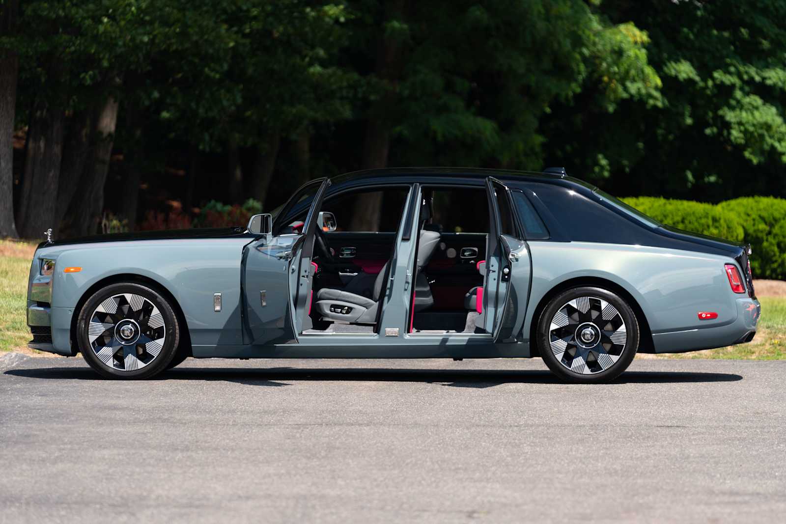 used 2023 Rolls-Royce Phantom car, priced at $448,998